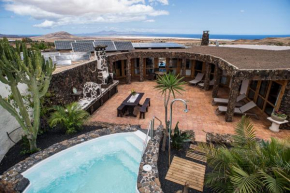 Villa mit Meerblick und Whirlpool